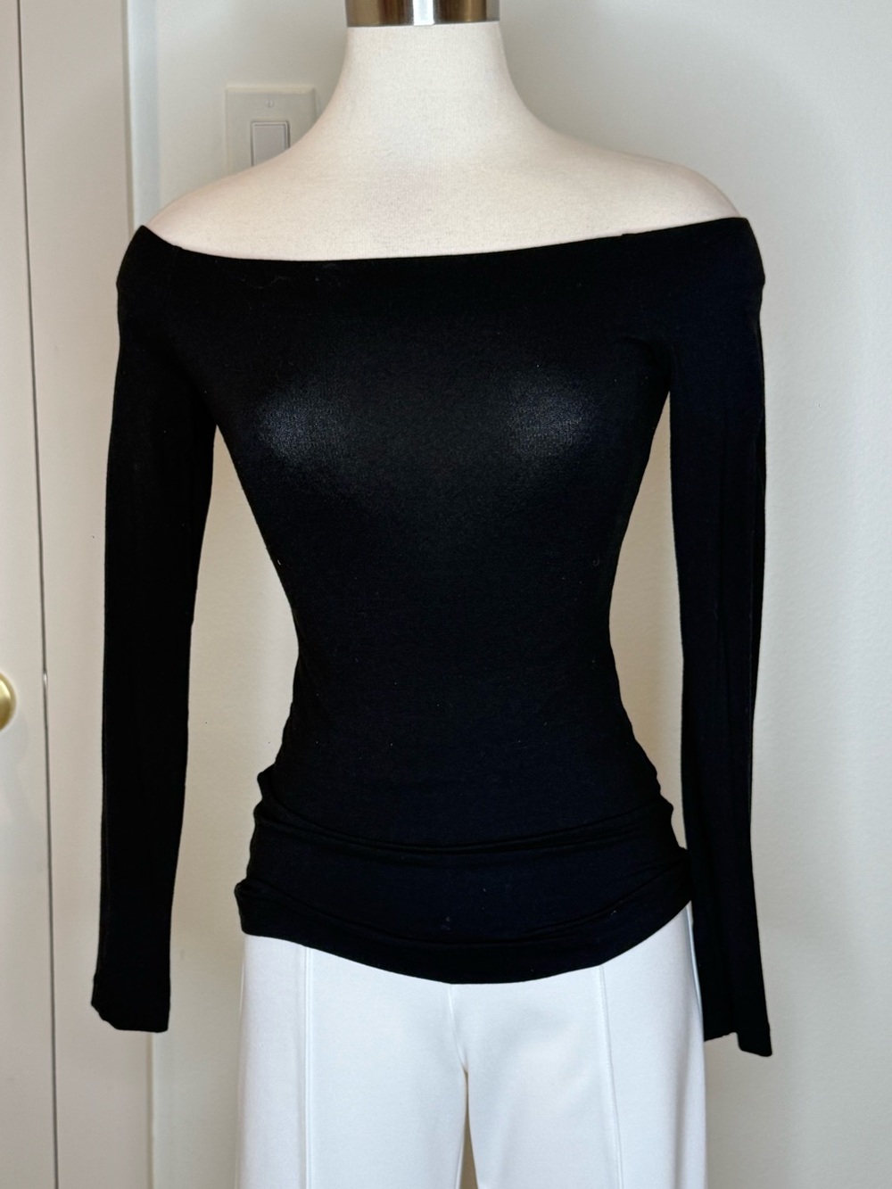 Off-Shoulder Long Sleeve Black Women's Top